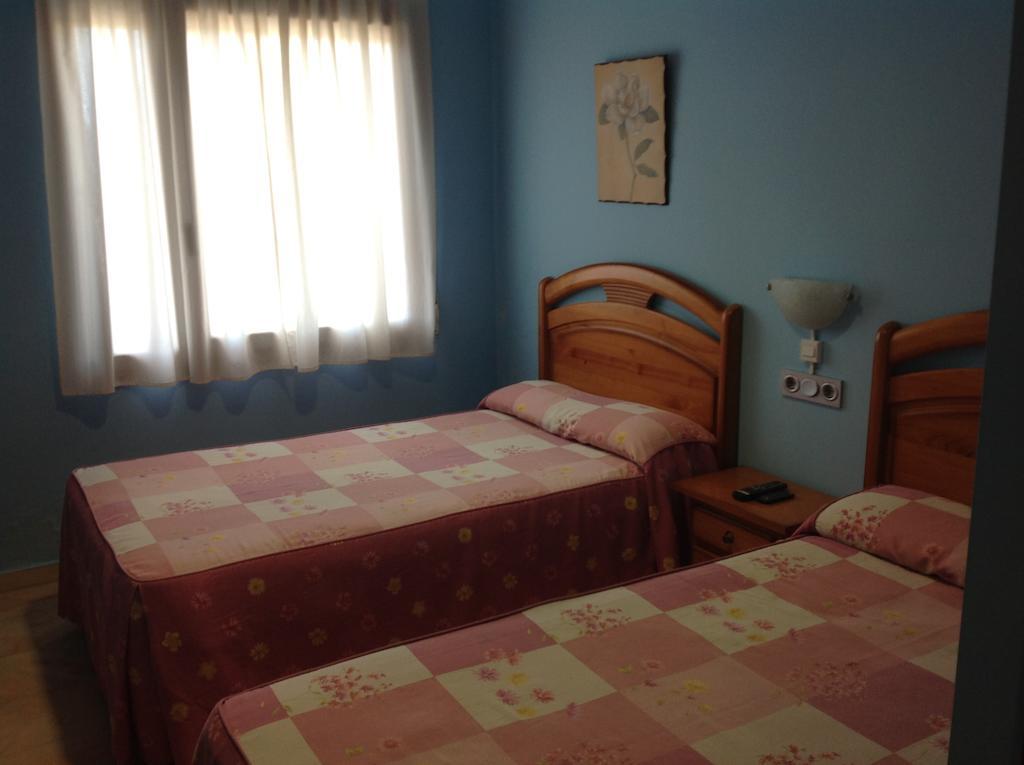 Hostal Los Amigos Olivenza Chambre photo
